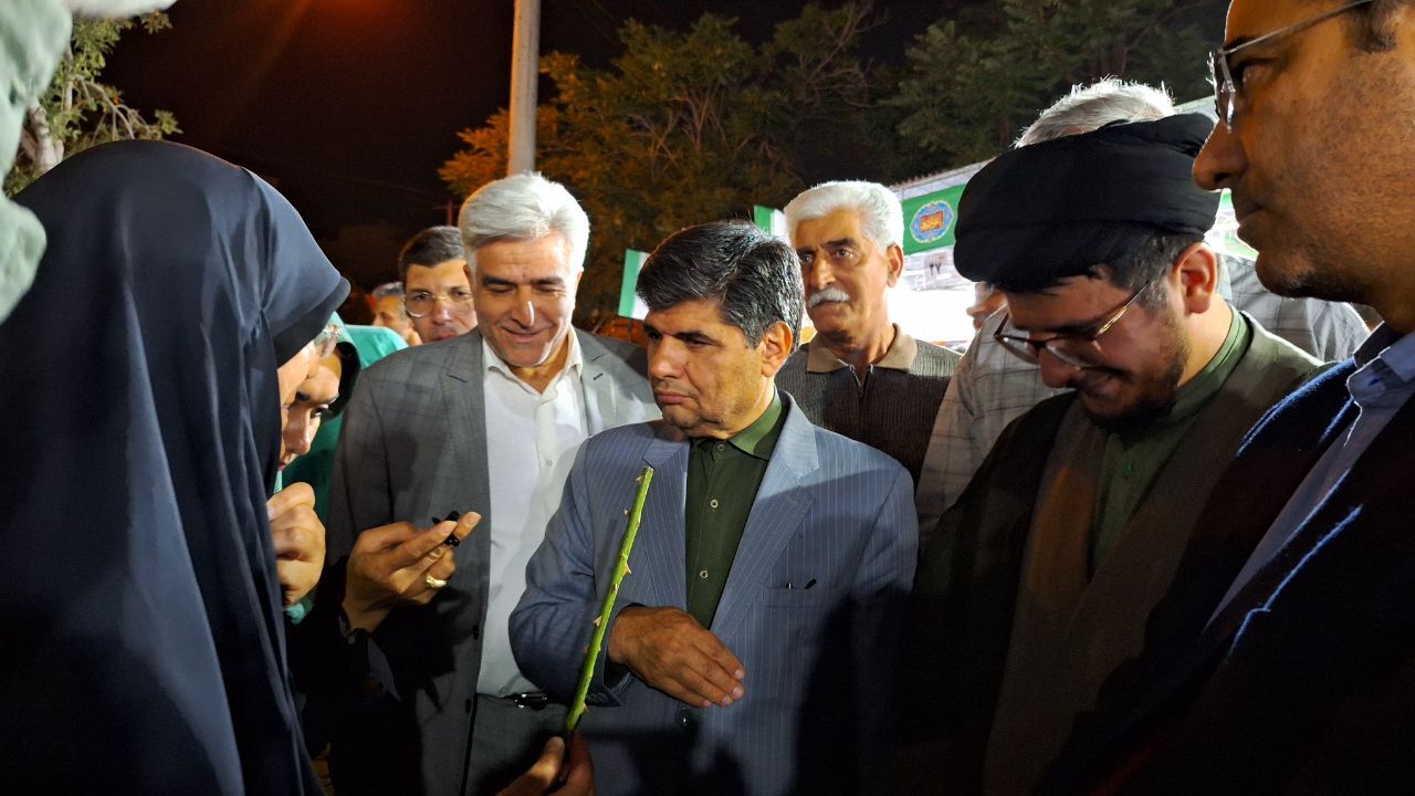 حضور فرماندار مشهد در جشن عید غدیر در میدان دانشجو