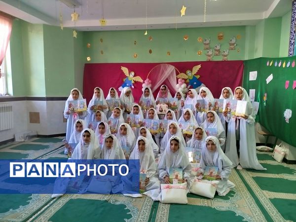 جشن تکلیف دختران دبستان حضرت مریم یک سملقان