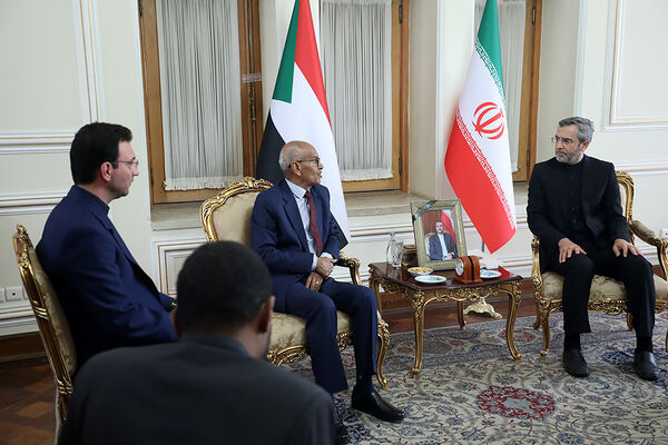 دیدار وزیر امور خارجه سودان با سرپرست وزارت امور خارجه