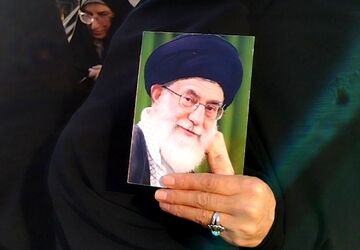حضور پر رنگ اقشار مختلف مردم صباشهر در راهپیمایی همبستگی ۲۲ دی ماه