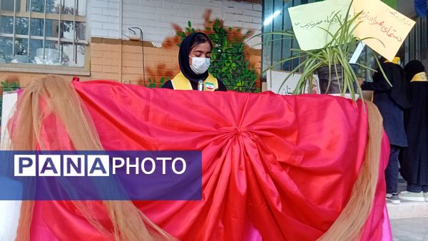 مراسم ولادت حضرت زینب(س) و روز پرستار در دبیرستان عطیه