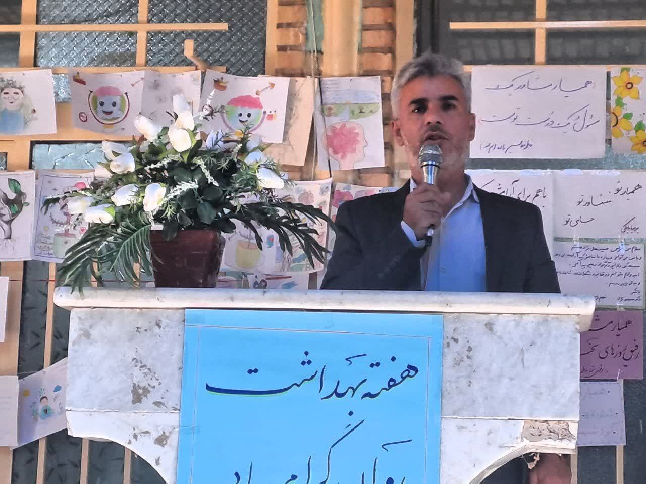 همیاران مشاور حلقه‌ مؤثر تقویت فرهنگ همدلی در محیط‌های آموزشی هستند