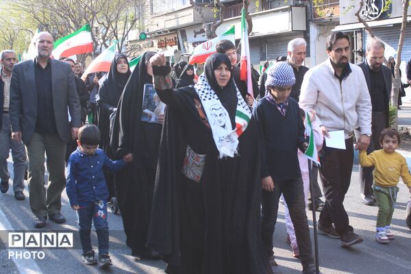 تشییع پیکر شهیدان لاریجانی، سلیمانی و شهدای ناو دنا