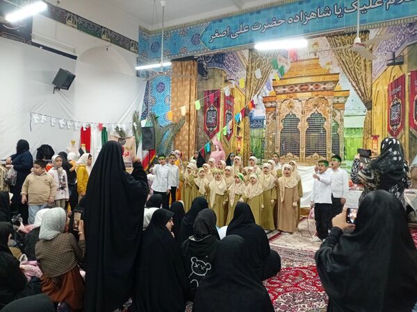 بازارچه محصولات خانگی در شهرستان خلیل آباد 