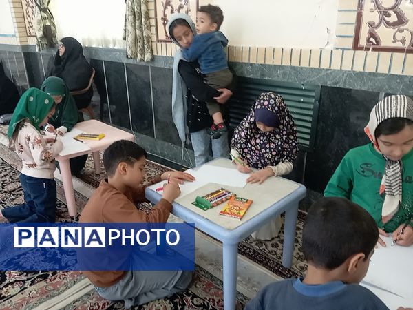 برپایی غرفه کودک در نماز جمعه 