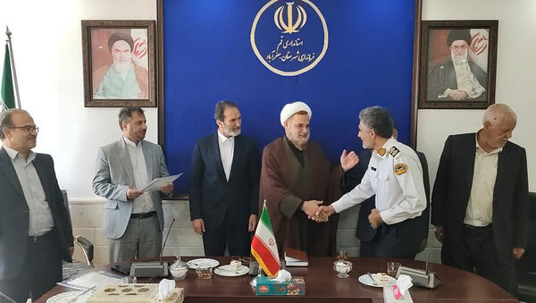 تقدیر امام جمعه جعفرآباد قم از خدمات پلیس