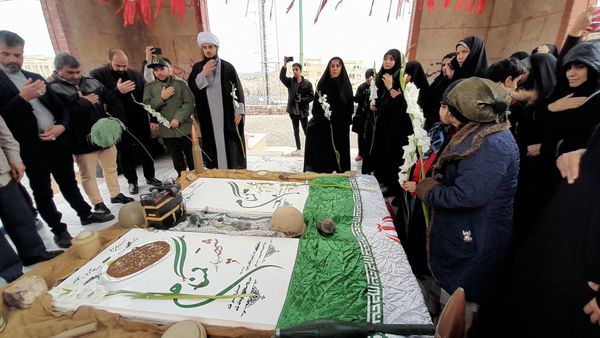 تجدید میثاق مردم صفادشت با شهدای گمنام