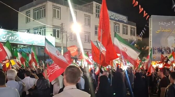 مردم ایران برای بیش از صد پنجاه شب به میدان آمدند
