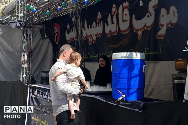تجدید میثاق در جوار امامزاده اسماعیل(ع)؛ میزبانیِ مؤسسان مدارس غیردولتی فیروزکوه از زائران رهبر شهید