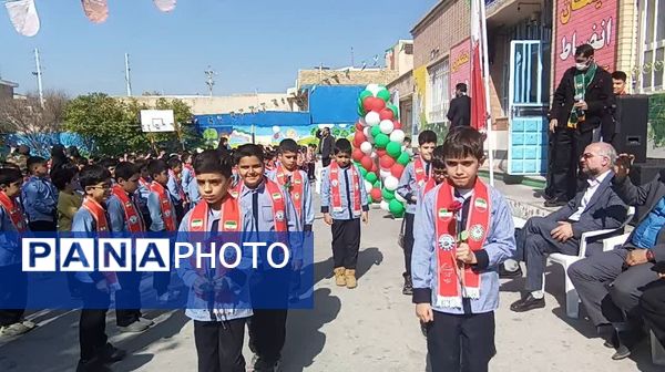 همایش یاوران انقلاب، پیشتازان مقاومت در شهرستان کازرون