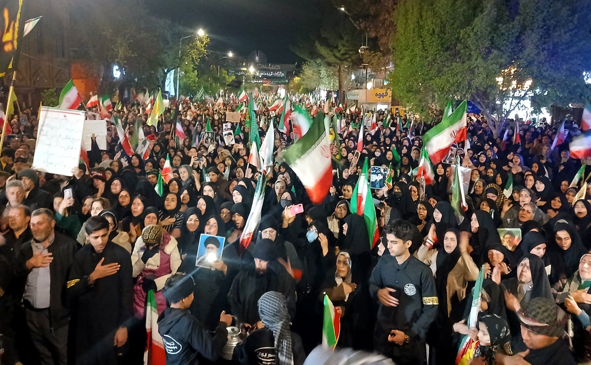 آیین چهلمین روز شهادت امام خامنه‌ای، میهمان دیار کهن نیشابور