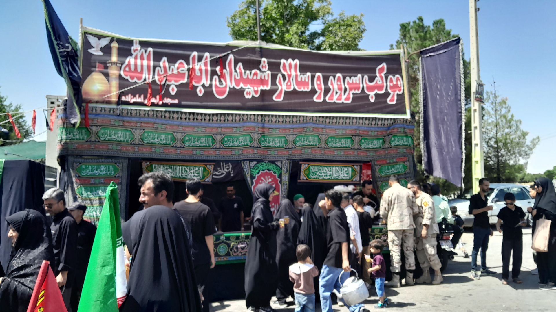 گذری بر موکب مسجد ولیعصر در پیاده روی جاماندگان اربعین حسینی نیشابور