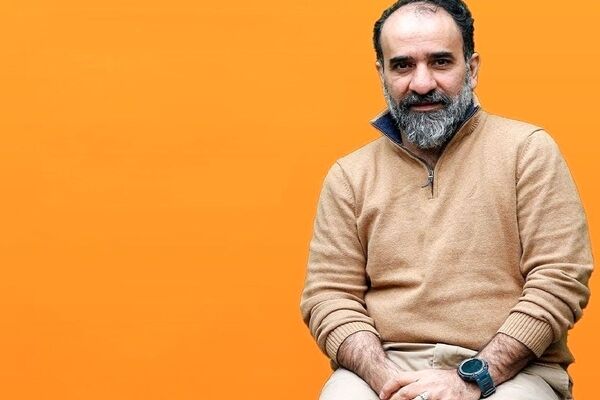 رئیس‌جمهور از رضا امیرخانی عیادت کرد
