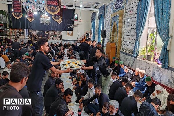 هئیت عزاداری مسجد جامع شهربار نیشابور در روز تاسوعای حسینی 