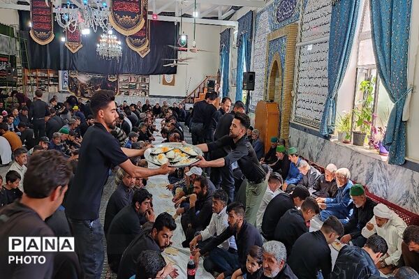 هئیت عزاداری مسجد جامع شهربار نیشابور در روز تاسوعای حسینی 