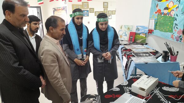 فرزانگان کوهدشت؛ روایت نخبگان از انقلاب در قاب «یاوران انقلاب »
