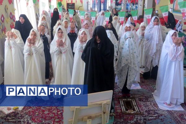 مهمانی نور در هفته قرآن و عترت