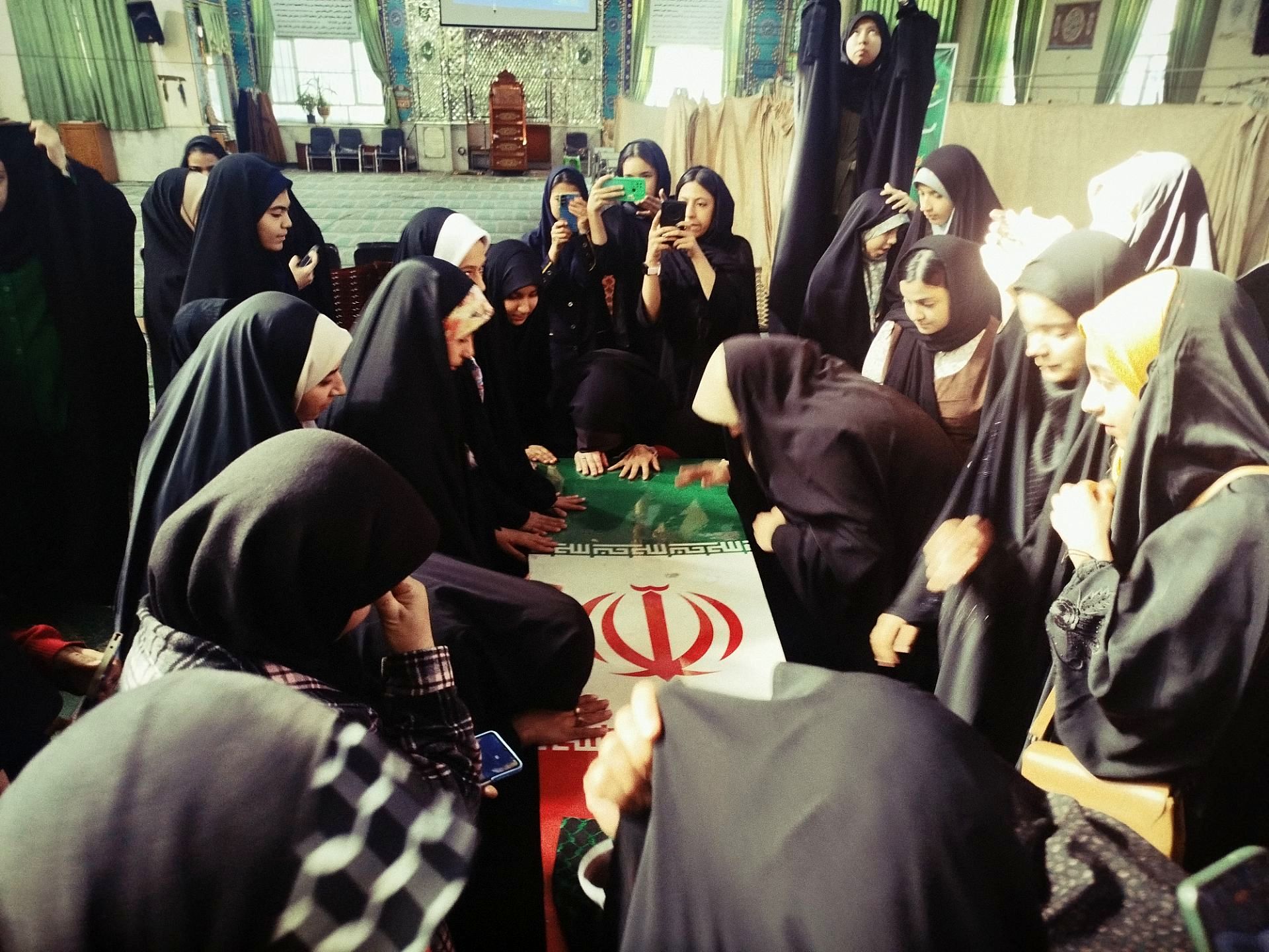 استقبال از شهید گمنام درنیشابور 