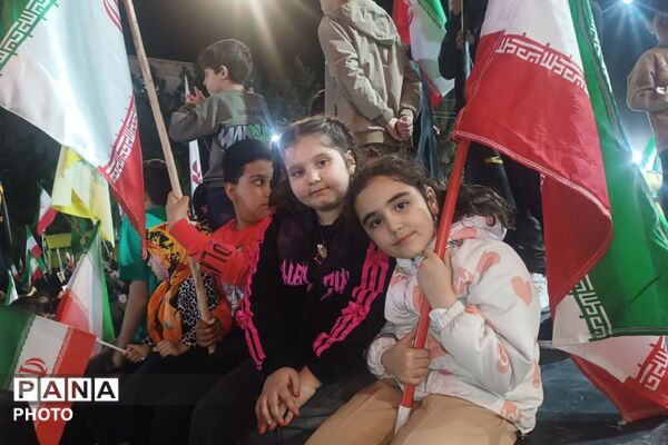 بیعت با رهبر تا پای جان
