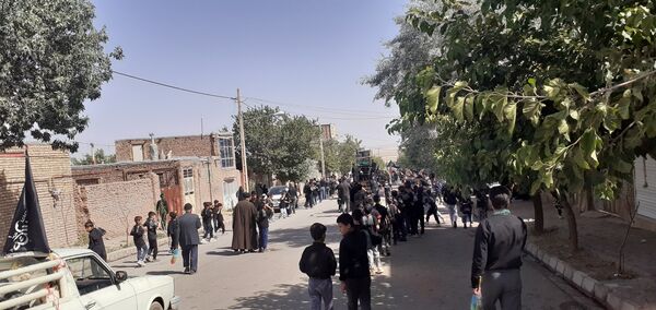 روستای سربالا در سوگ امام حسین(ع)؛ حضور پرشور جوانان در مراسم عزاداری حماسه‌ساز شد