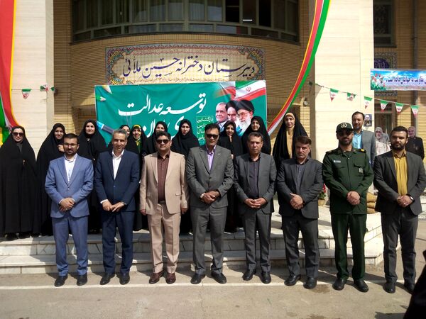 نواخته شدن زنگ مهر،زنگ خیرین و زنگ ایثار  در دبیرستان حسین ملایی