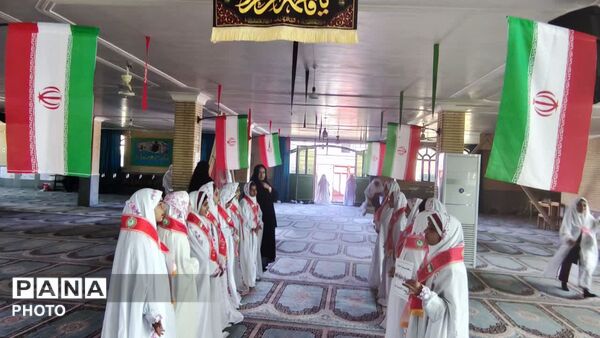 جشن تکلیف دانش‌آموزان دختر در شهرستان دهدشت