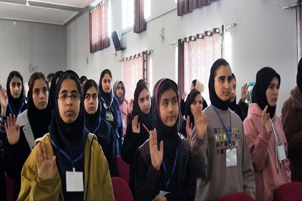 همیار مشاورین؛ بازوهای توانمند مشاوران 