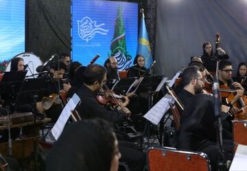 استقبال سمنانی‌ها از ارکستر موسیقی ملی  ایران / ده‌هزار نفر، دو شب، یک صدا