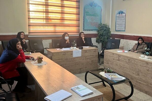 همیار معلم، یاری دهنده دبیر در جریان یادگیری و پیگیری کننده جریان آموزش