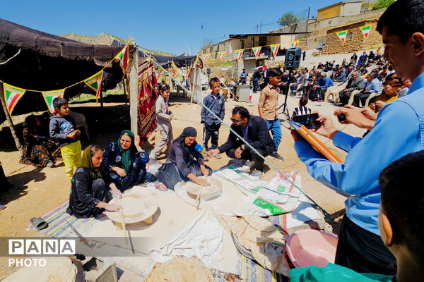 مهمان نوازی مردم انقلابی و غیور روستای پل بریده از مسئولین و رزمندگان