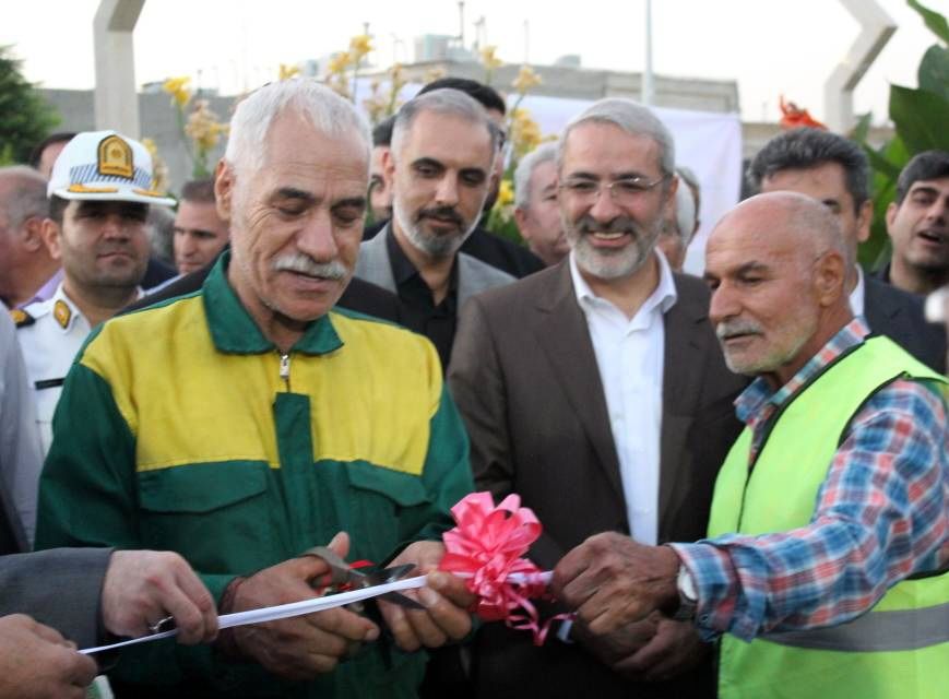 آیین افتتاح پارک شهدای اصناف در ناحیه 2 کرج