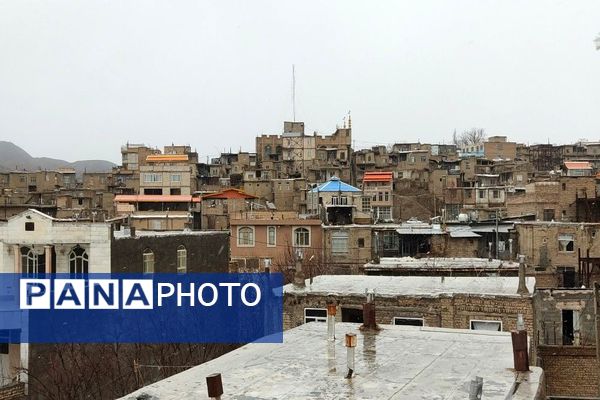 بارش باران و برف الهی در نوروز ۱۴۰۴ در شهر زیبای بار 