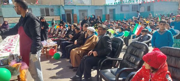 جشن نیمه شعبان در آموزشگاه شهید رسول نم‌نبات ناحیه۴ اصفهان