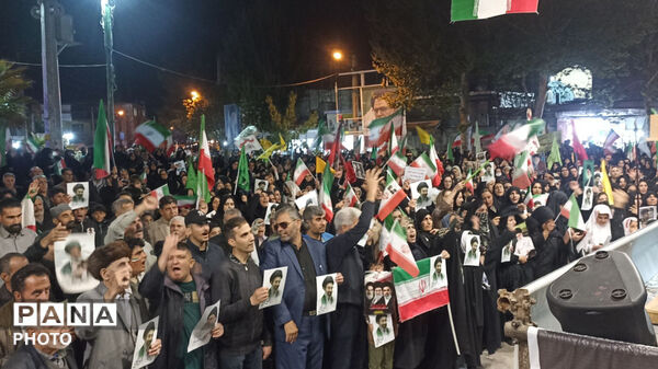پنجاه و دوشب اقتدار،وفاداری وایستادگی