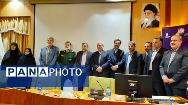 تجلیل از برگزیدگان پژوهشگر خراسانی در مشهد