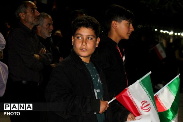 حضور پررنگ کودکان چترودی در تجمع روز جمهوری اسلامی