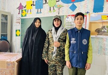 شور و نشاط در کلاس اول آموزشگاه نواب صفوی خاتم با آموزش نشانه‌ها از طریق نمایش