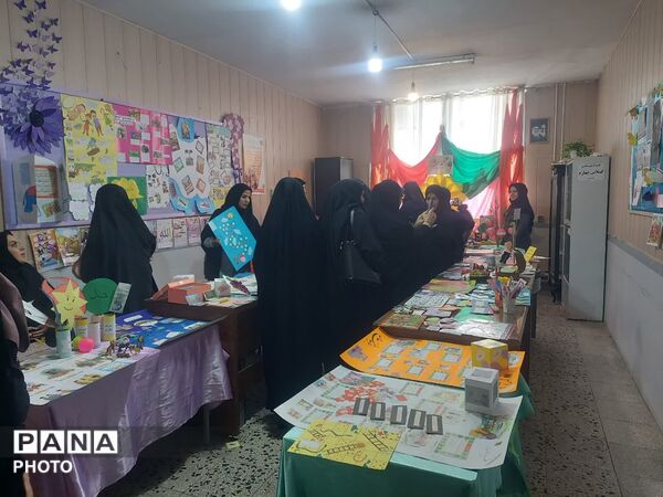 نمایشگاه قرآنی «طرح اتقان» در دبستان مسعود امیدوار ناحیه 3 کرج 
