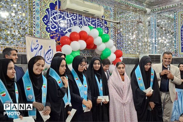 جشن آغاز هفته کرامت و روز دختر ویژه دختران در روستای ولی‌آباد قرچک 