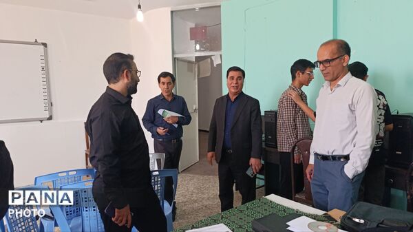 برگزاری کارگاه آموزشی و تمرینی جشنواره خوارزمی در پژوهش‌سرای آیندگان پلدختر