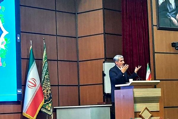 آیین تکریم و معارفه مدیرکل آموزش و پرورش شهرستان‌های تهران