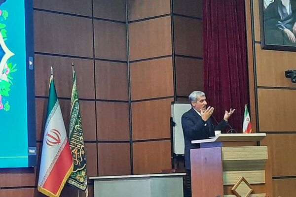 آیین تکریم و معارفه مدیرکل آموزش و پرورش شهرستان‌های تهران