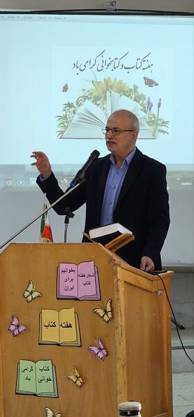 افتتاح نمایشگاه کتاب در کانون‌های فرهنگی‌تربیتی نوخندان