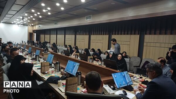 تجلیل از طلایه‌داران تشکیلاتی شهر تهران
