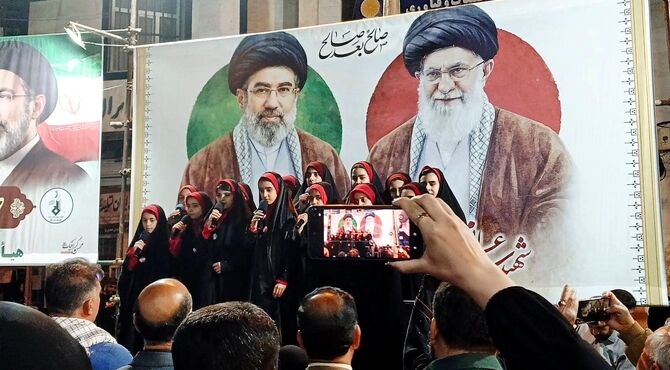 خرم‌آباد؛ میعادگاه تجدید بیعت مردم با آرمان‌های رهبری