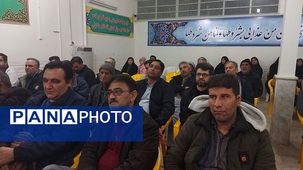جلسه  اولیای دبیرستان شاهد ابوذر غفاری نیشابور 