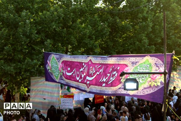 جشن بزرگ عید غدیر در سملقان با استقبال از غرفه‌ها و نمایش تئاتر