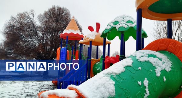 لردگان میزبان اولین برف زمستانی 