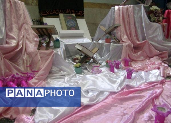 محفل انس با قرآن در دبیرستان هیأت امنایی حضرت معصومه (س) ناحیه چهار کرج 