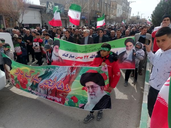 فامنین در جشن پیروزی؛ راهپیمایی پرشور ۲۲ بهمن به نمایش درآمد